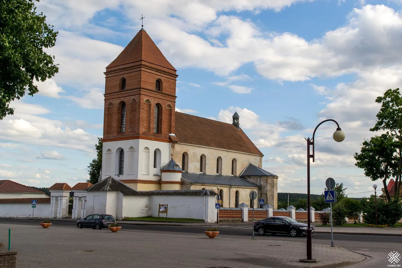 Николаевский костёл в Мире