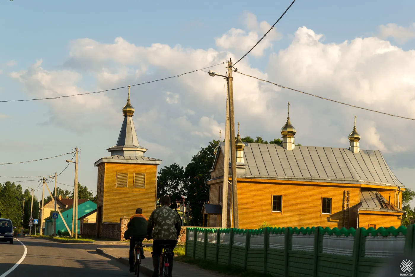 Церковь святого Петра и Павла, Трабы