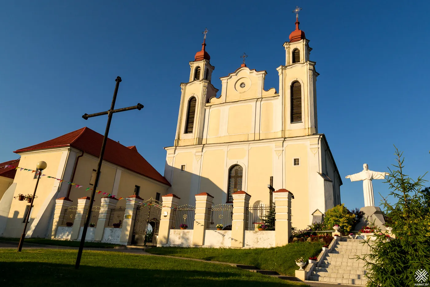 Ивье, костёл Петра и Павла