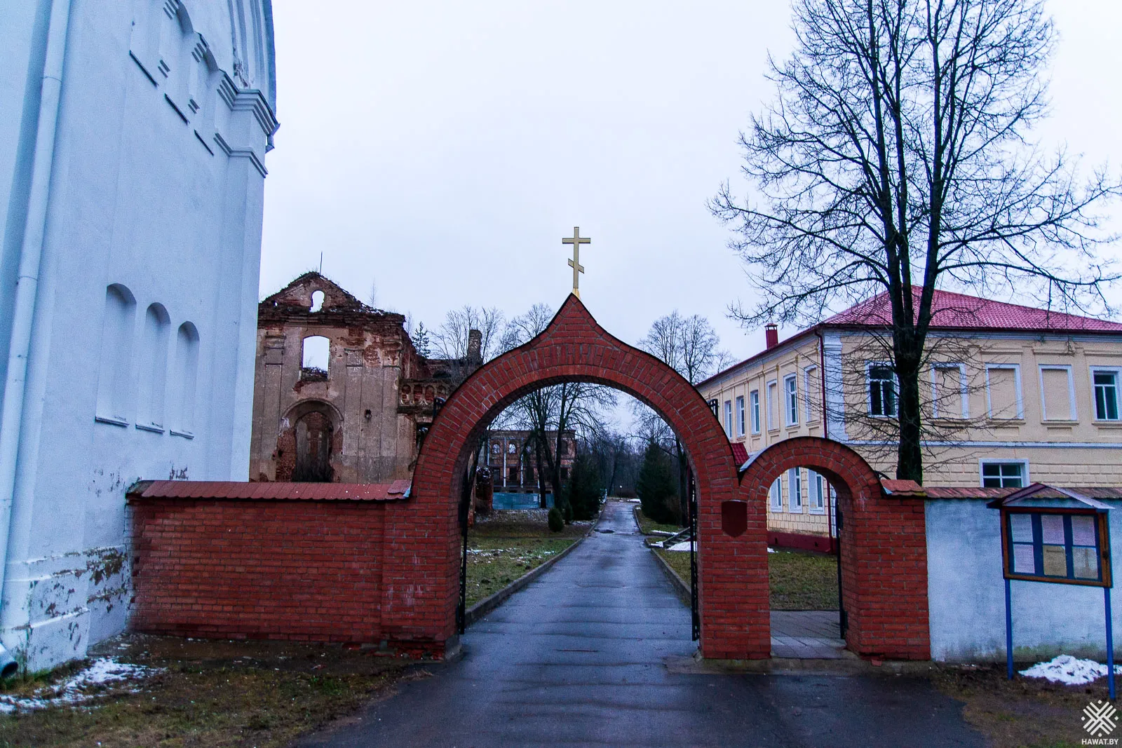 Ворота Пустынского монастыря