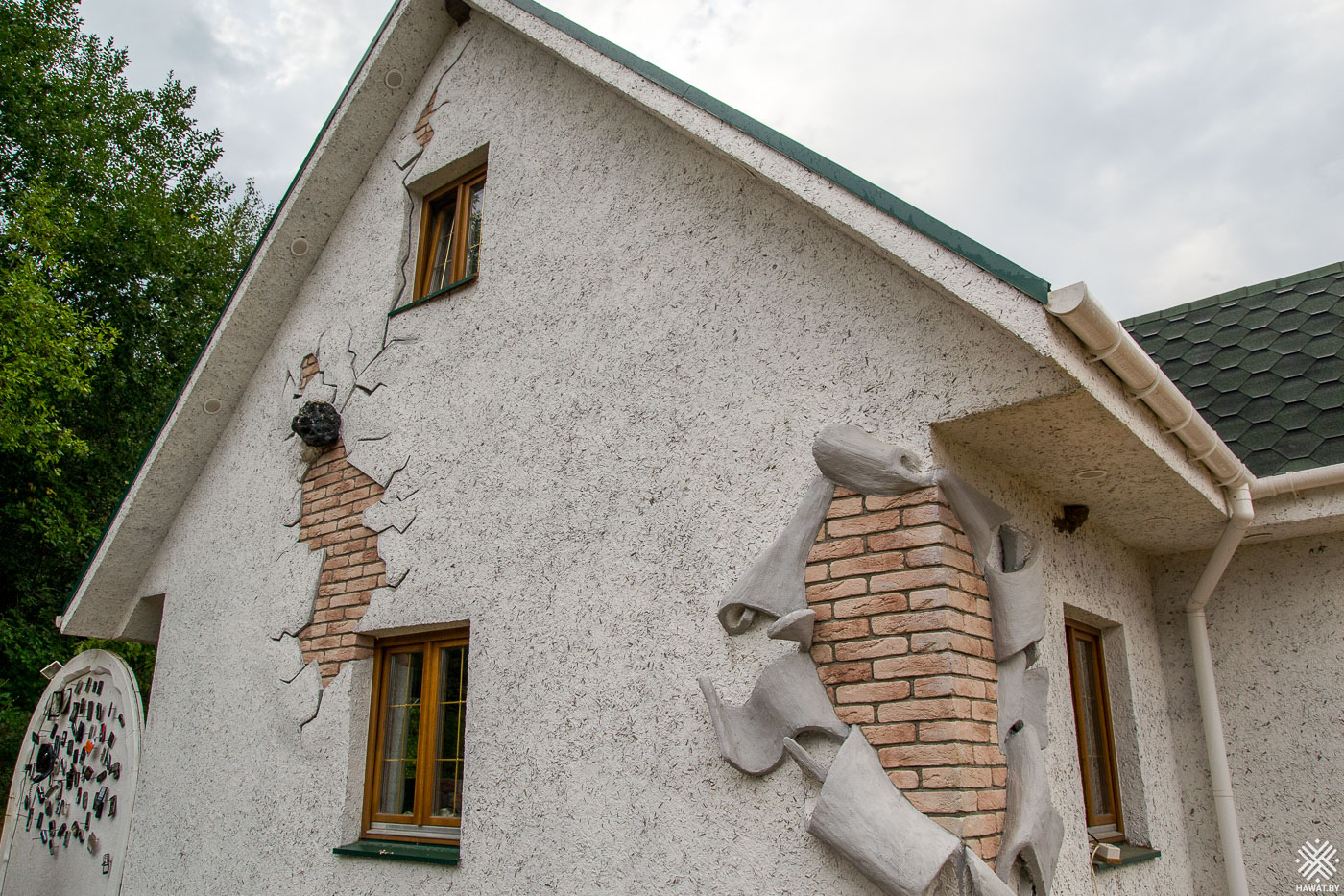 Дом с метеоритом, Литовка